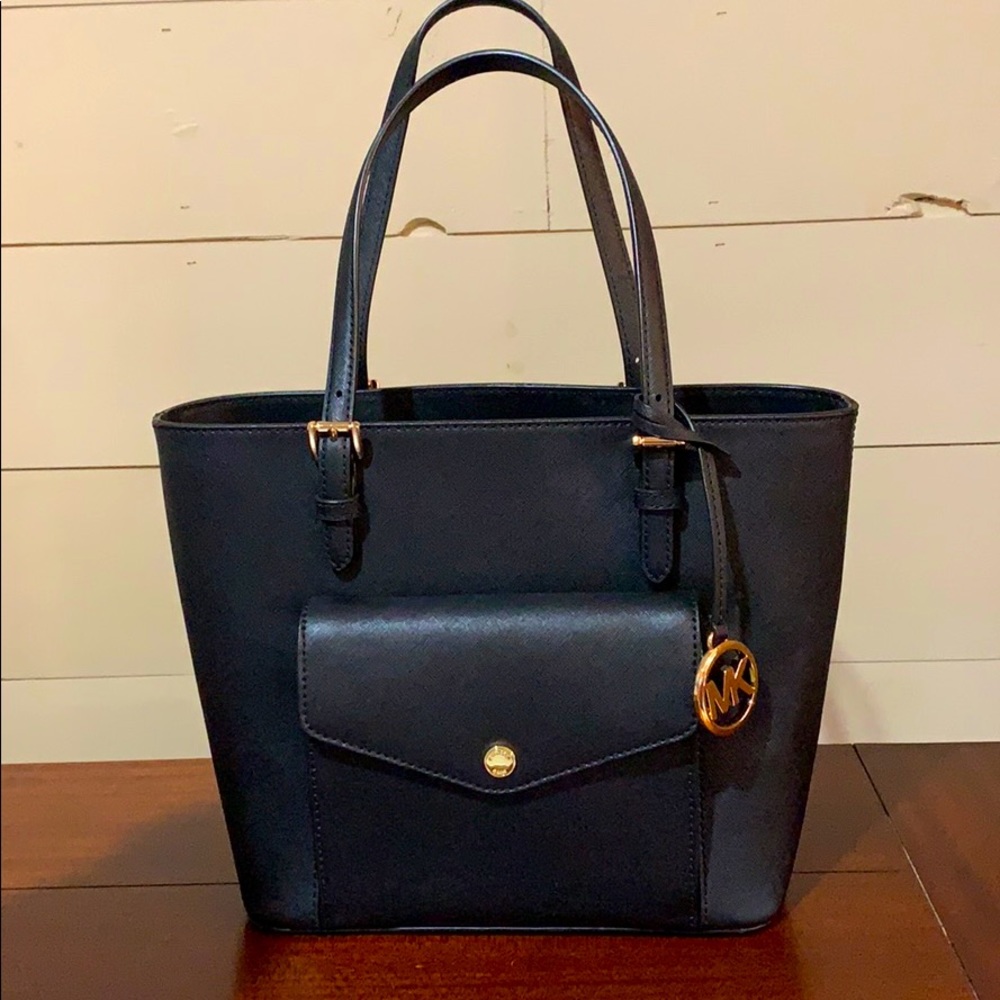 Michael Kors Jet Set Tote